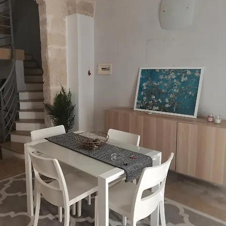 Apartment Civico 8 *