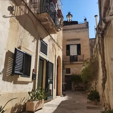Civico 8 Lecce